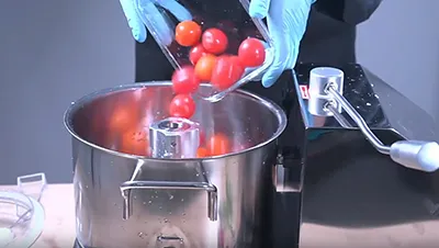 تقطيع الطماطم